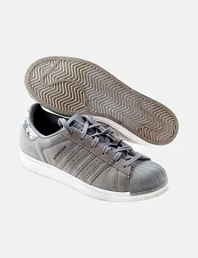 Adidas Zapatilla gris antelina deportiva